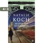 De stad van de alchemist / De verborgen universiteit / 3, Boeken, Verzenden, Zo goed als nieuw, Natalie Koch