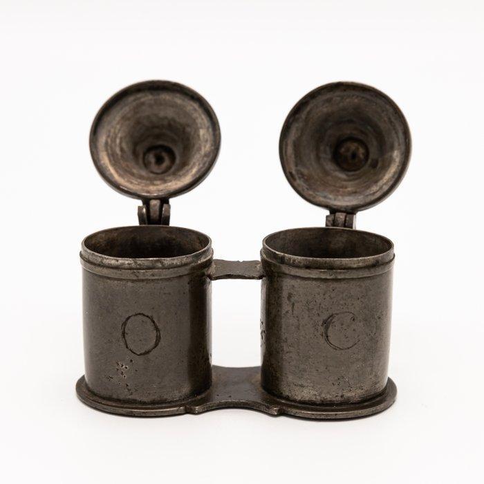 Chrismatorium tin, 18e-eeuw - Tin - 1750-1800, Antiek en Kunst, Kunst | Niet-Westerse kunst