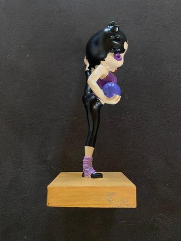 Figurine produit - Résine - 2000-2010 beschikbaar voor biedingen