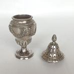 Zoutvat - Bestrooi met suiker - .925 zilver - Georgische