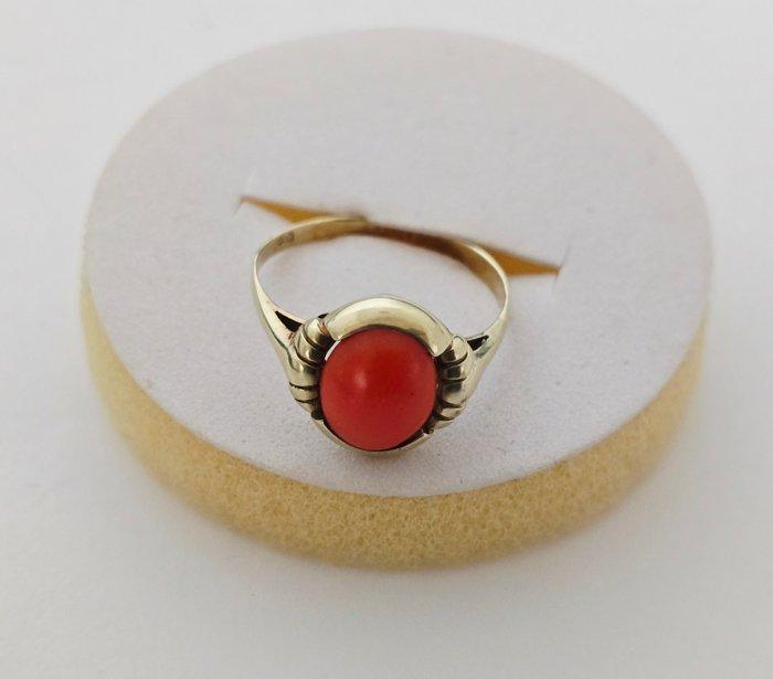 Sans Prix de Réserve - Bague - 8 carats Or jaune - Corail, Handtassen en Accessoires, Ringen