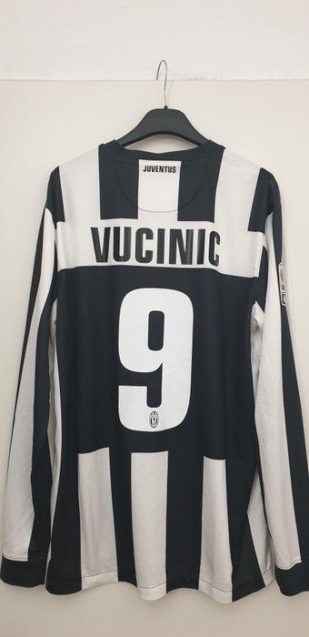 Juventus - Serie A - Mirko Vucinic - 2012 - Voetbalshirt, Verzamelen, Overige Verzamelen