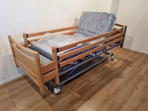 Schell Queen Plus #12A-6 Elektrisch Hoog LAAG LAAG, Diversen, Verpleegmiddelen, Zo goed als nieuw, Verzenden