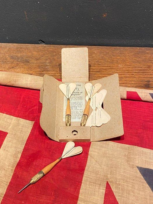 1940 - Antique darts - dart arrows - War time - Very Rare, Verzamelen, Overige Verzamelen