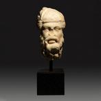 Romain antique Marbre Ancienne tête de Dionysos. Ier - IIe