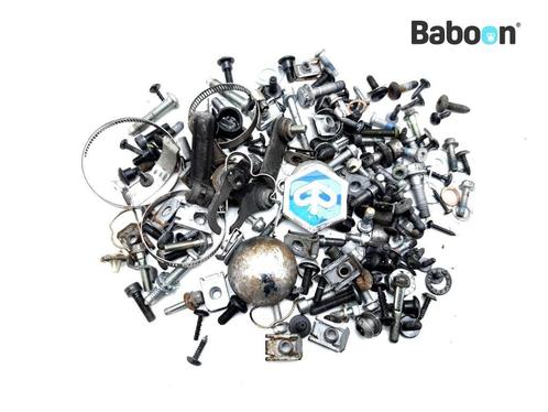 Bouten en Moeren Piaggio | Vespa Liberty 125 2017-2020, Motoren, Onderdelen | Overige, Gebruikt, Verzenden