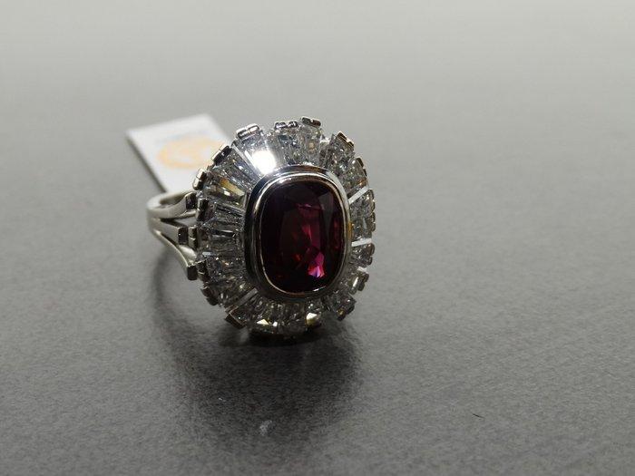 Ring Witgoud Saffier - Diamant, Handtassen en Accessoires, Ringen
