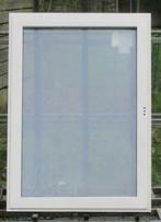 aluminium raam, chassis 95 x 133 wit / zwartgrijs ral 7021, Doe-het-zelf en Bouw, Nieuw, Raamkozijn, Ophalen of Verzenden, 75 tot 150 cm