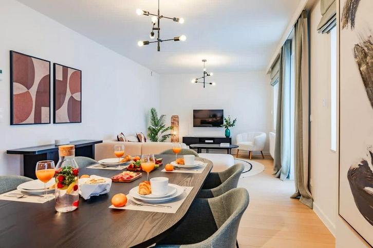 Appartement en Boulevard Auguste Reyers, Schaerbeek, Immo, Appartementen en Studio's te huur