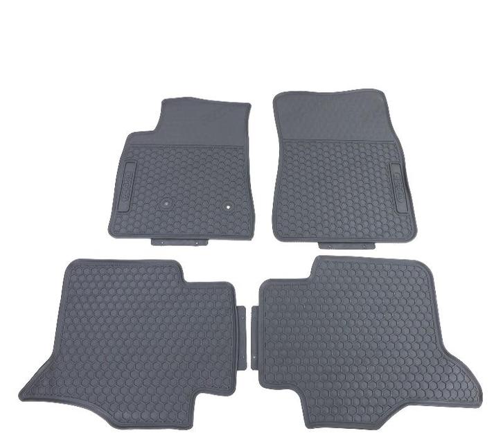 Tapis En Caoutchouc Pour Mitsubishi Pajero 4 07- 4 Unités, Autos : Divers, Tapis de voiture, Envoi