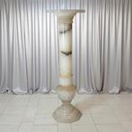 Geïnspireerd door de antieke stijl Kapiteel - Circa 1900 -