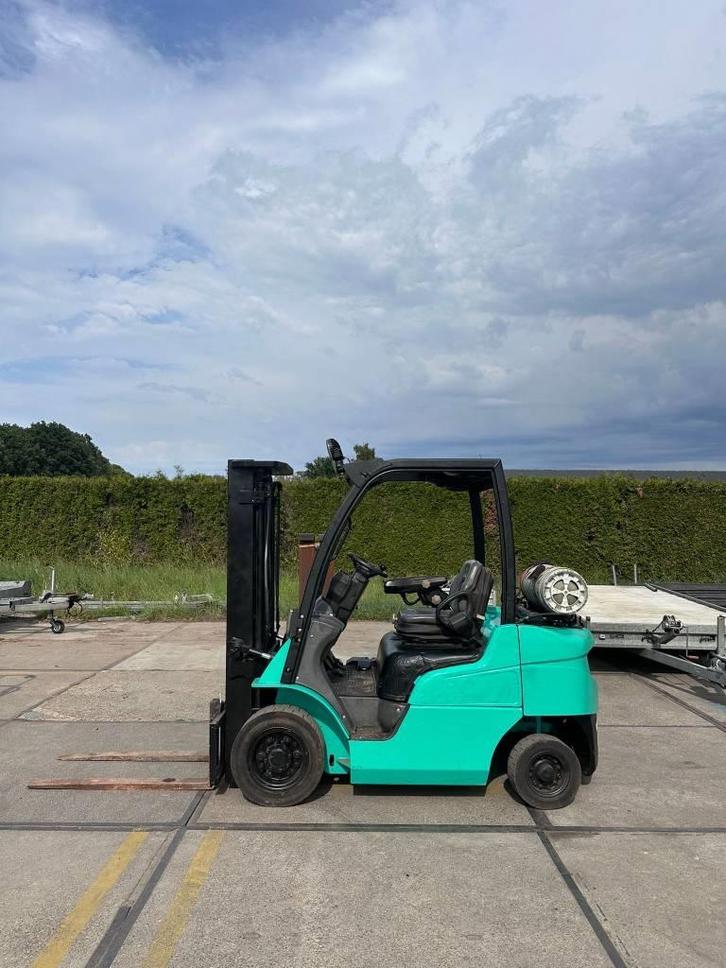 Mitsubishi FG25N 2.5tons vorkheftruck LPG heftruck 2,5t, Zakelijke goederen, Machines en Bouw | Heftrucks en Intern transport