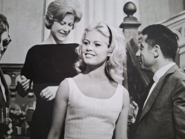 Henri Decaë - Brigitte Bardot A Very Private Affair, 1962, Antiek en Kunst, Kunst | Designobjecten