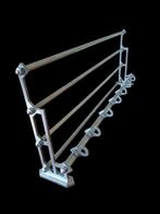 Art-deco bauhaus hat rack coat rack. Designer: János Diósy -, Antiek en Kunst