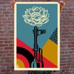 Shepard Fairey (OBEY) - OBEY AK-47 Lotus + AR-15 Lily -, Antiek en Kunst, Kunst | Tekeningen en Fotografie