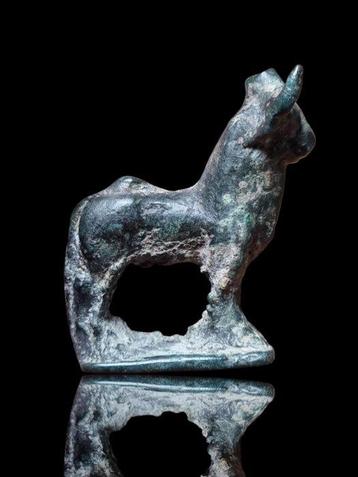 Romain antique Bronze Statue rare et ancienne de taureau de