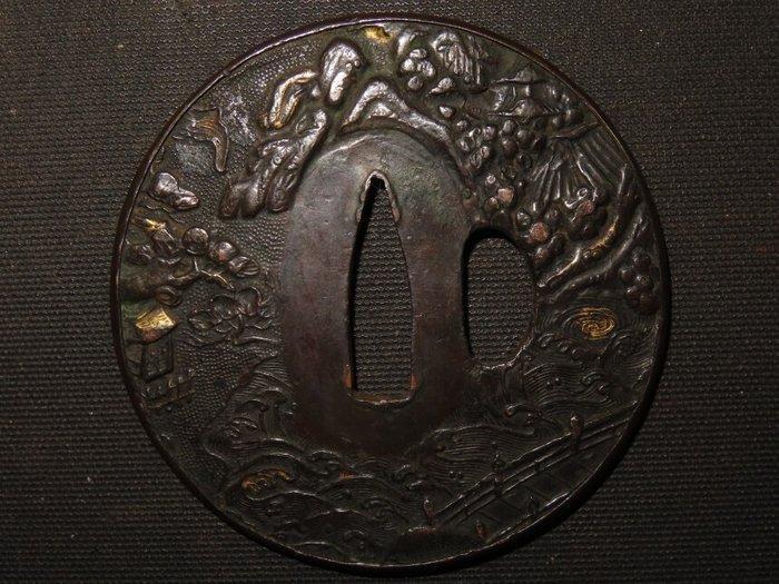 Katana - Koper - Daito Scenery Tsuba : C5-117 - Japan - Edo, Antiek en Kunst, Antiek | Overige Antiek