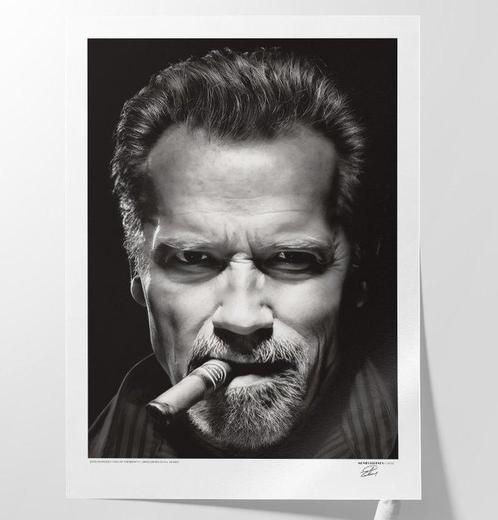 Arnold Schwarzenegger (with cigar) - Luxury Photography -, Verzamelen, Film en Tv