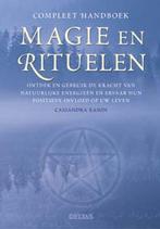 Compleet handboek magie en rituelen 9789024375639, Cassandra Eason, N.v.t., Zo goed als nieuw, Verzenden