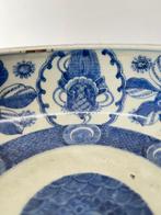 Oud Imari-servies blauw en wit met pioenrozen, grote