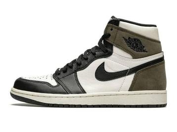 Air Jordan 1 Retro High OG Dark Mocha - Maat 42.5 EU, Ophalen of Verzenden