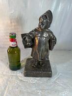 Signeé H. Levasseur - Sculpture, Le petit chaperon rouge