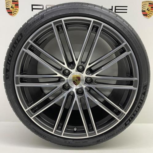 Porsche Cayenne E3 22inch Turbo IV Antraciet/Alu met banden, Auto-onderdelen, Banden en Velgen, Overige maten, Zomerbanden, 315 mm