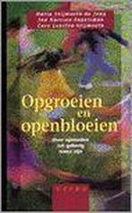 OPGROEIEN EN OPENBLOEIEN 9789029716680 OPGROEIEN, Boeken, Verzenden, Gelezen, OPGROEIEN