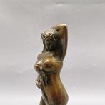 Hand Carved - Miniatuur figuur - Goddess - Koper