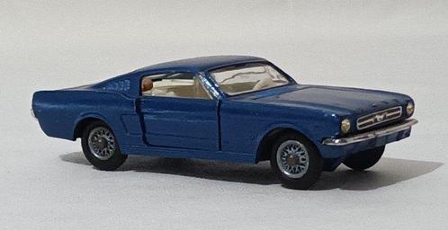 Corgi 1:43 - Voiture miniature - Ford Mustang Fastback 2+2 -, Hobby en Vrije tijd, Modelauto's | 1:5 tot 1:12