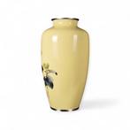 Japanse cloisonné emaille vaas met bloemmotief – Showa-era