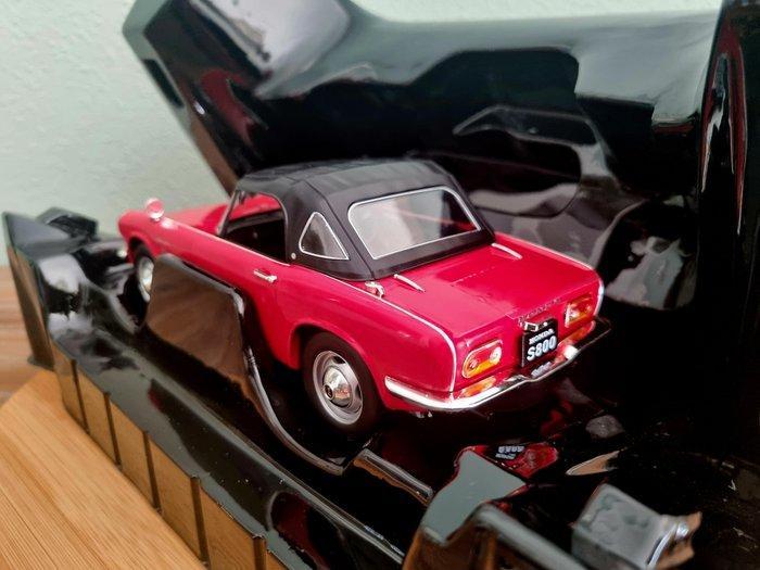 First:18 by Triple9 Collection 1:18 - Modelauto - Honda S800, Hobby en Vrije tijd, Modelauto's | 1:5 tot 1:12