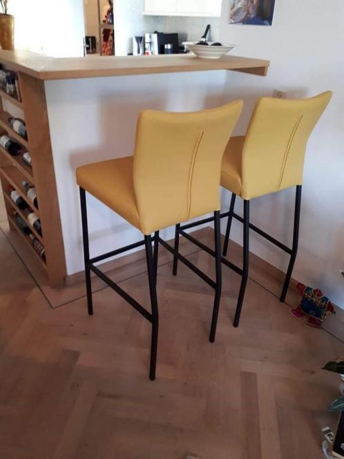 Set van 2 leren barstoelen - geel leer - Echt leer, Modern,, Huis en Inrichting, Stoelen, Overige kleuren, Nieuw, Leer, Ophalen of Verzenden