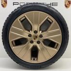 Porsche Taycan 20 Turbo Aero NEO DYME GOLD winterset NIEUW, Ophalen, Gebruikt, 285 mm, Banden en Velgen