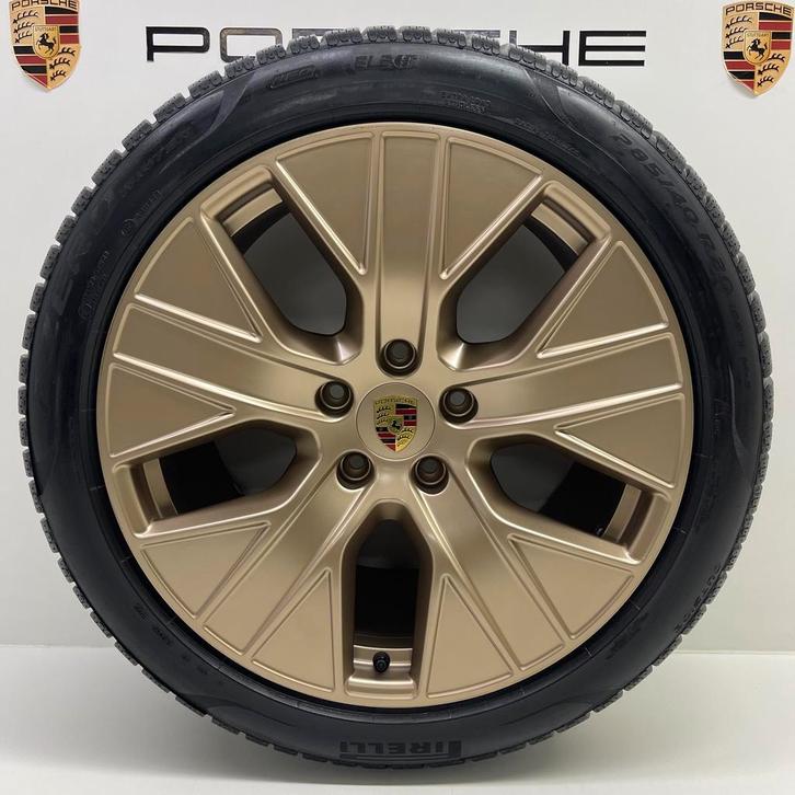 Porsche Taycan 20 Turbo Aero NEO DYME GOLD winterset NIEUW, Auto-onderdelen, Banden en Velgen, 20 inch, Winterbanden, 285 mm, Personenwagen