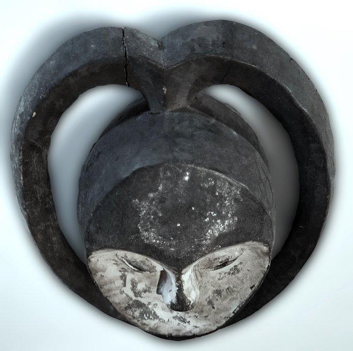 Maske ekuk BAKWELE Gabon RDC, Antiek en Kunst, Kunst | Niet-Westerse kunst