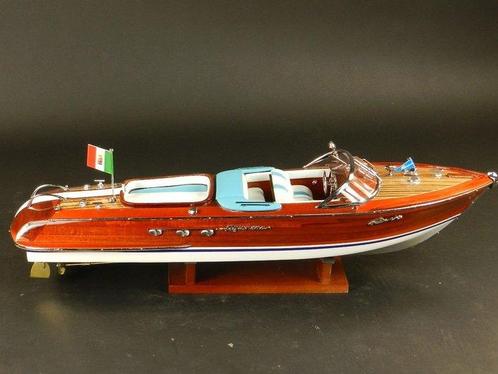 Riva Aquarama 53 cm modelisme bois maquette 1:14 - Halfmodel, Hobby en Vrije tijd, Modelauto's | 1:5 tot 1:12