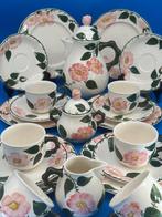 Villeroy & Boch Mettlach – Wild-Rose, Handmalerei - Service, Antiek en Kunst