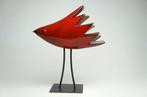 Urszula Despet - sculptuur, Red Bird - 21 cm - Keramiek -