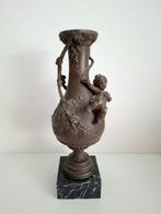 Vase - Verbronsd - Grosse vase, vers Moreau, Antiek en Kunst