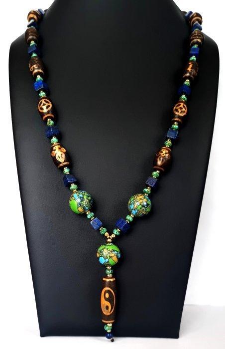 Agate, Lapis lazuli en Turquoise - Reis van de Diepe Kleuren, Collections, Minéraux & Fossiles