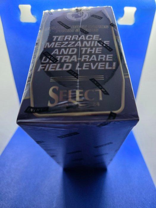 2023/24 Panini Select MEGA Box - 1 Sealed box - Excellent, Verzamelen, Stickers