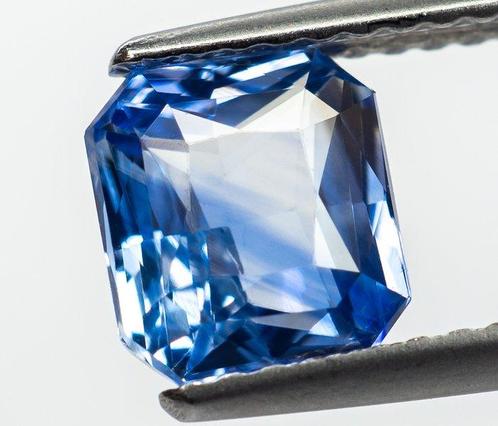 Zonder Minimumprijs Saffier - 2.03 ct - Antwerp Laboratory, Handtassen en Accessoires, Edelstenen