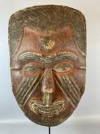 Masque ANCIEN Rare & Urhobo Erhi - Bois - Nigeria