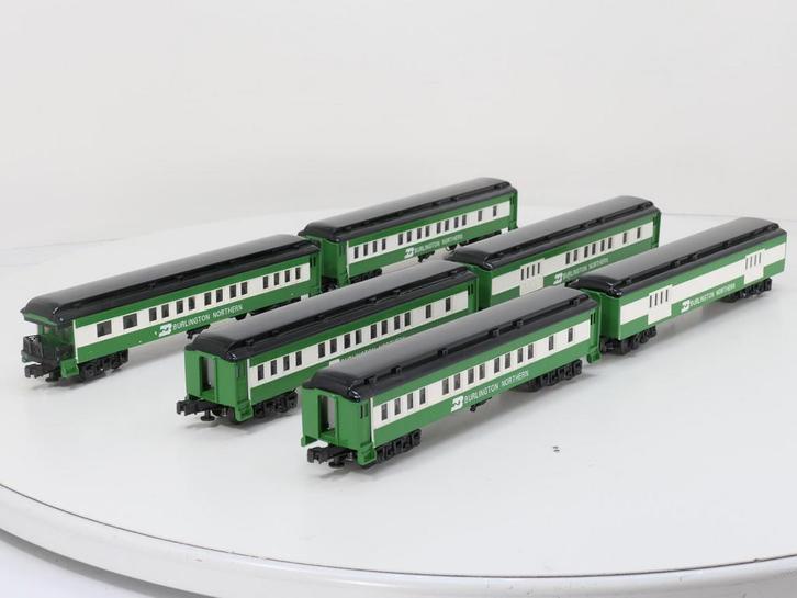Schaal 0 Williams set van 6 rijtuigen van de Burlington N..., Hobby en Vrije tijd, Modeltreinen | Overige schalen, Wisselstroom