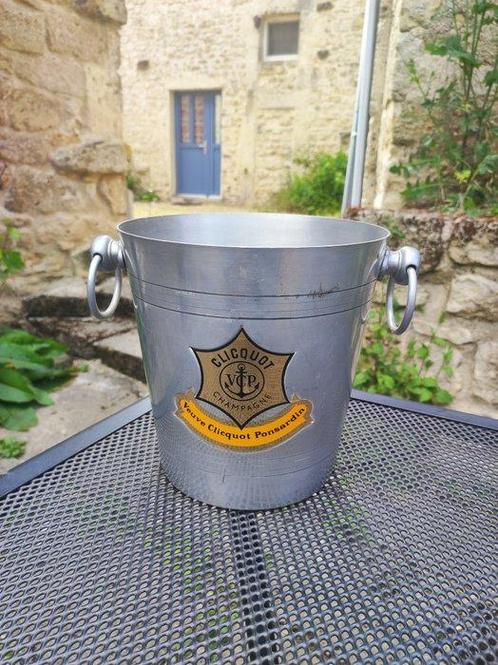 Veuve Clicquot - LVMH Moët Hennessy Louis Vuitton -, Antiek en Kunst, Curiosa en Brocante