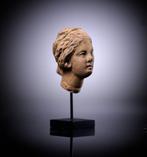 Oud-Grieks vrouwelijk hoofd - 5 cm, Antiek en Kunst