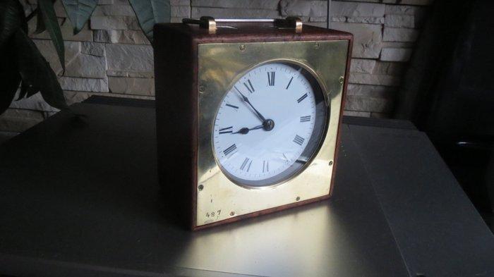 Pendule de cheminée - F. Buchel-Datwyler - Bois, Laiton -, Antiek en Kunst, Antiek | Klokken