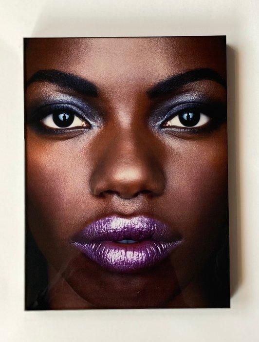 Erwin Olaf (1959) - Paradise Portraits - Tabara, Antiek en Kunst, Kunst | Designobjecten