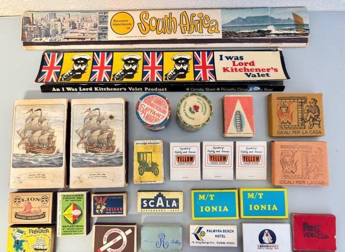 Themacollectie - 58x Verzameling van Matchbox containers, Antiek en Kunst, Antiek | Speelgoed